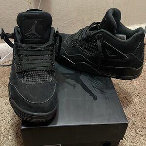 Jordan 4 (black cats)